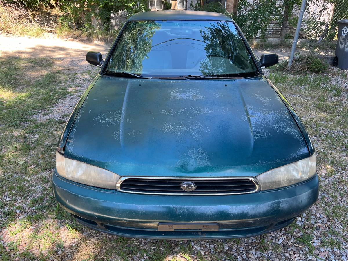 Subaru-legacy-1995