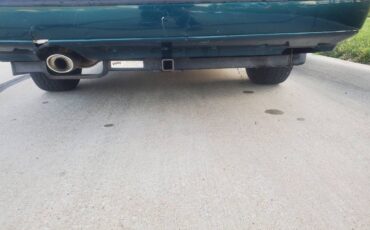 Subaru-legacy-l-wagon-1995-green-11