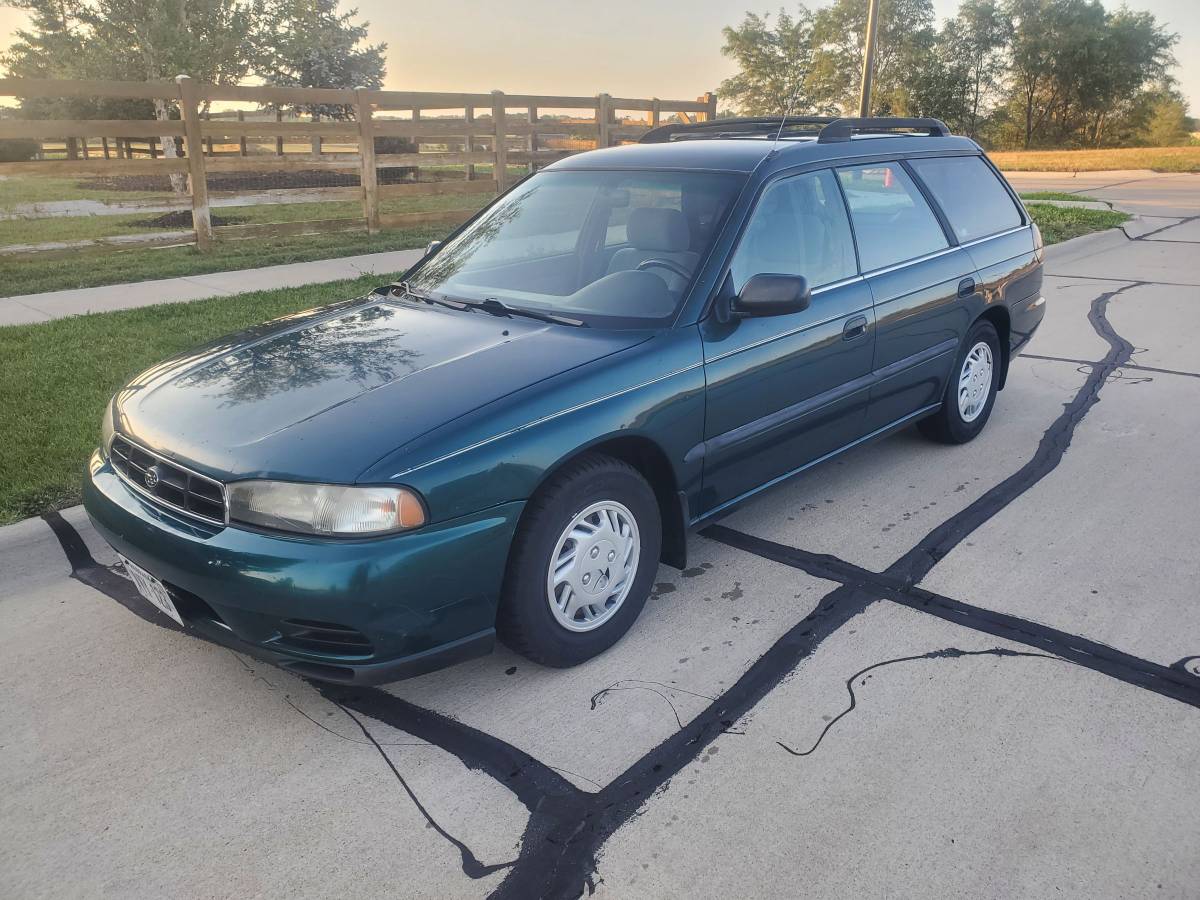 Subaru-legacy-l-wagon-1995-green