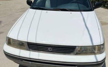 Subaru-legacy-wagon-1993-white