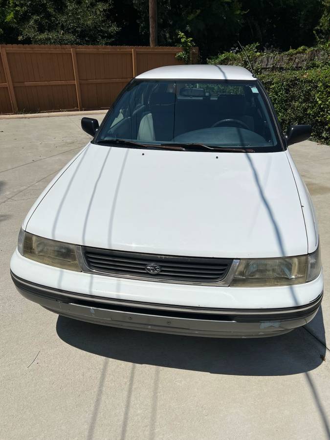 Subaru-legacy-wagon-1993-white