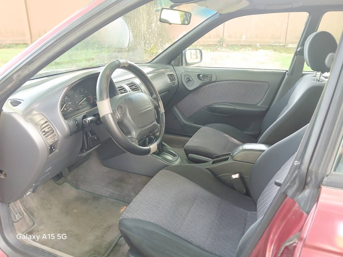 Subaru-outback-1995-4