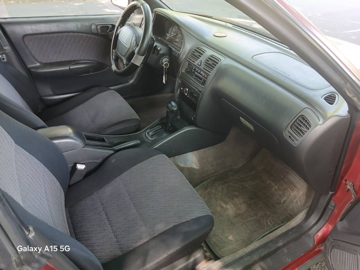 Subaru-outback-1995-6