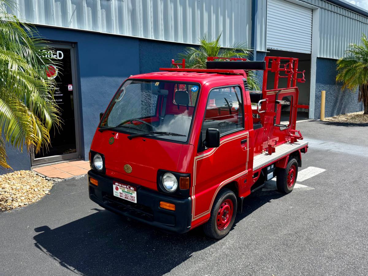 Subaru-sambar-1992-red-1