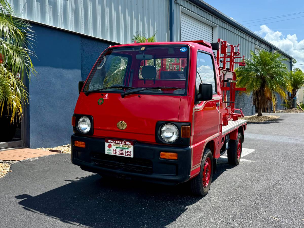 Subaru-sambar-1992-red