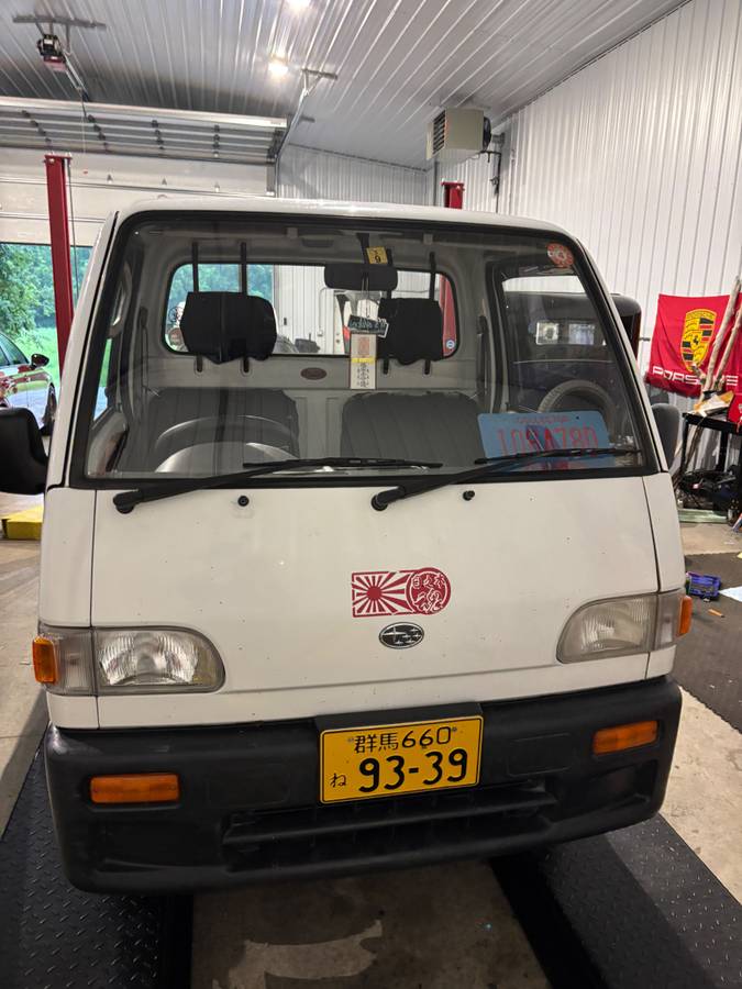 Subaru-sambar-1993-white