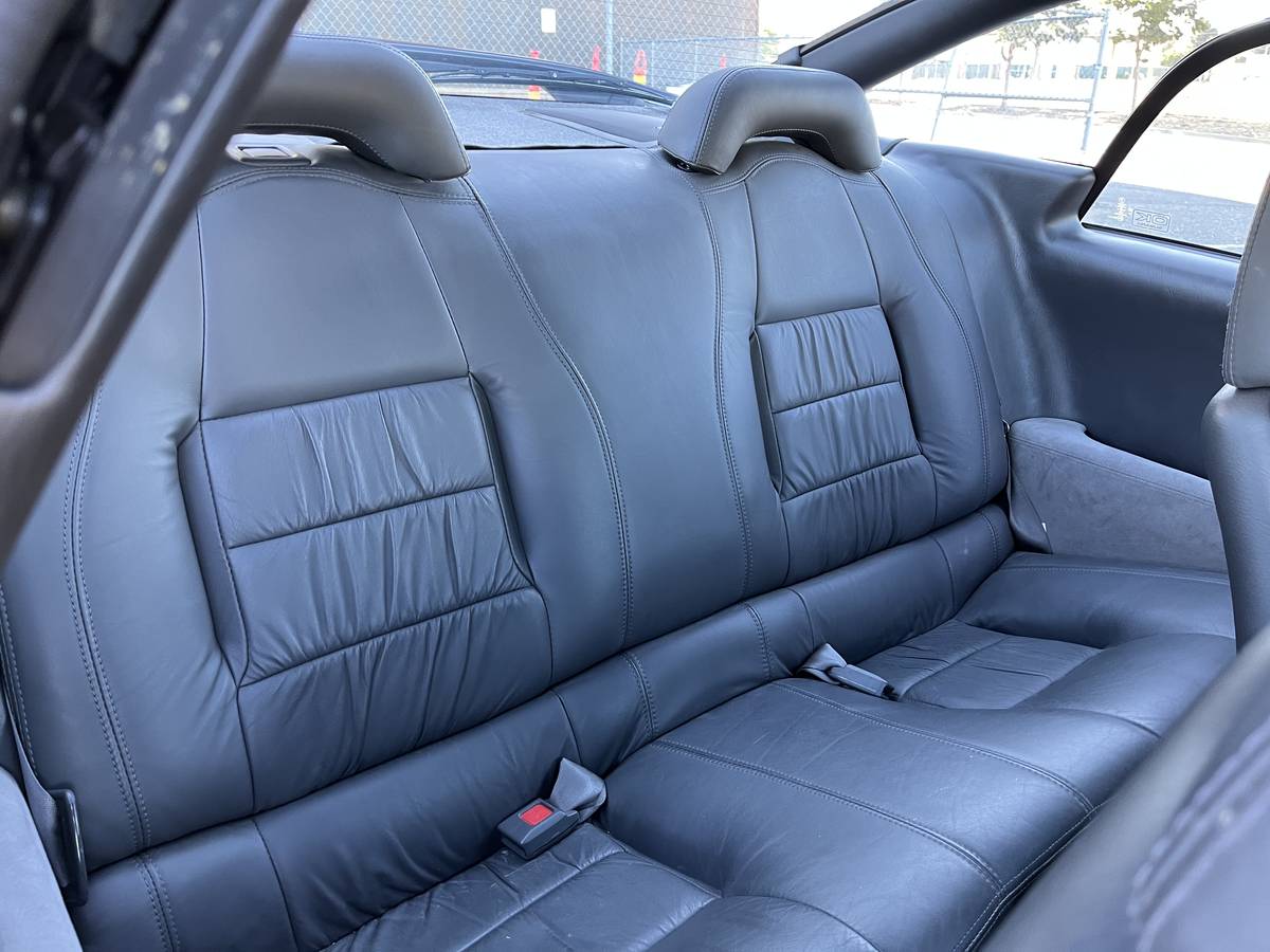 Subaru-svx-1992-12