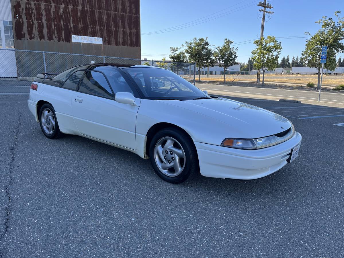 Subaru-svx-1992-2