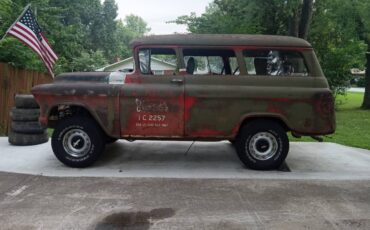 Suburban-cary-all-1955-1