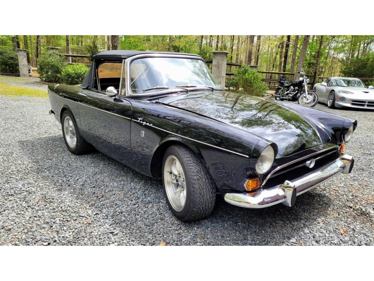 Sunbeam-Tiger-1966-Black-Black-5