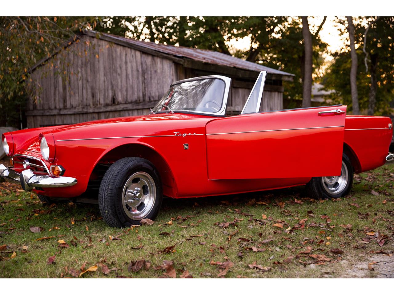 Sunbeam-Tiger-1967-Carnival-Red-Black-11