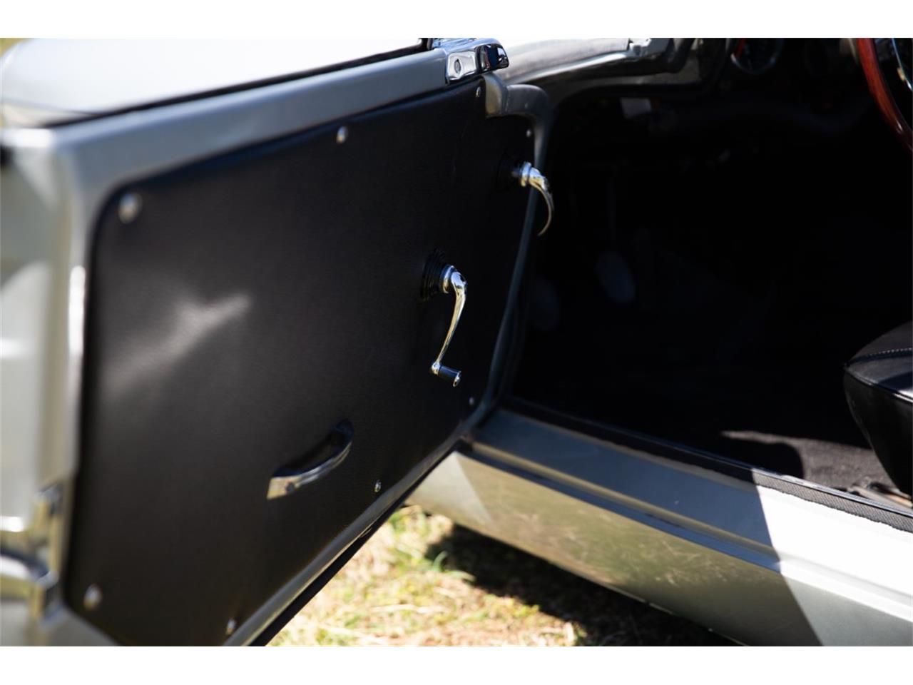 Sunbeam-Tiger-1967-Silver-Black-30