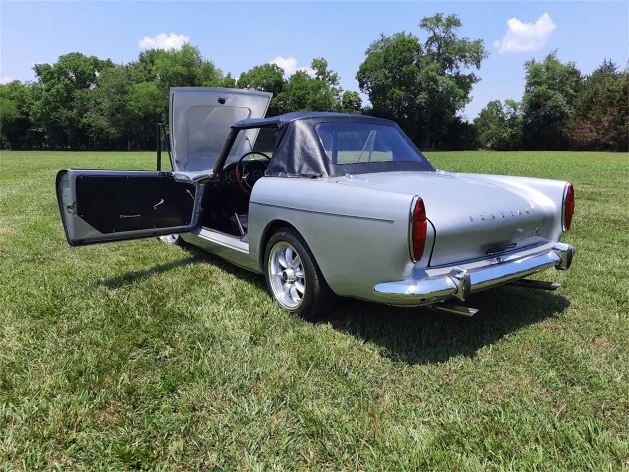 Sunbeam-Tiger-1967-Silver-Black-91