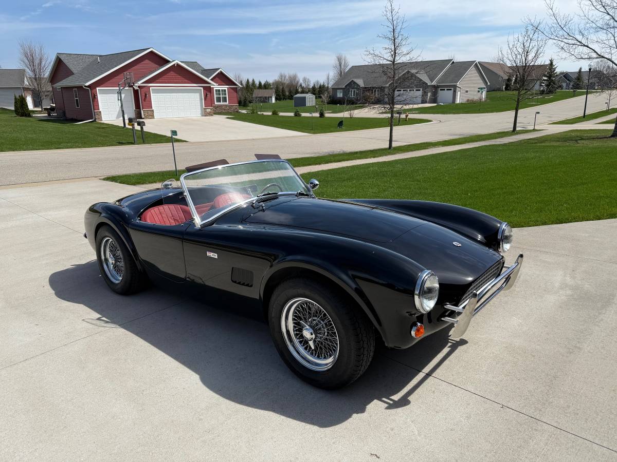 Superformance-slabside-1962-black-5
