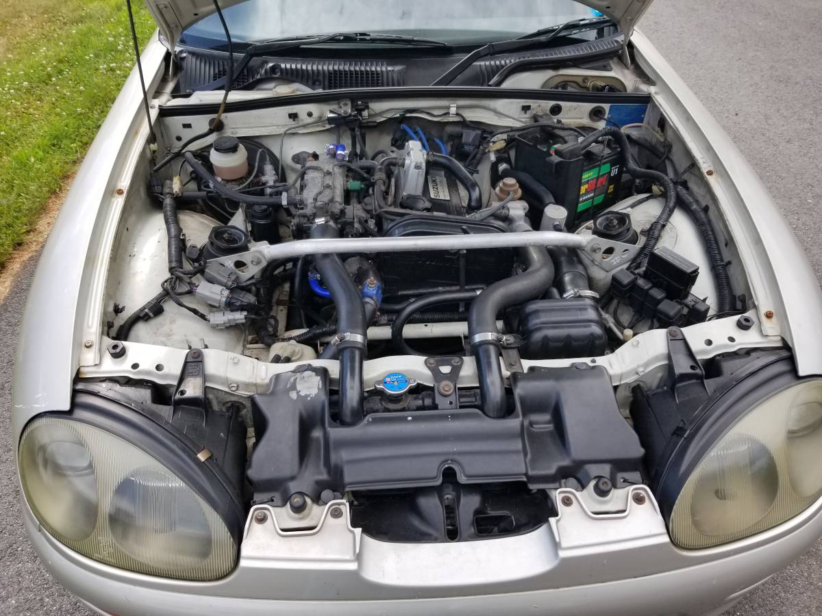 Suzuki-1992-silver-2