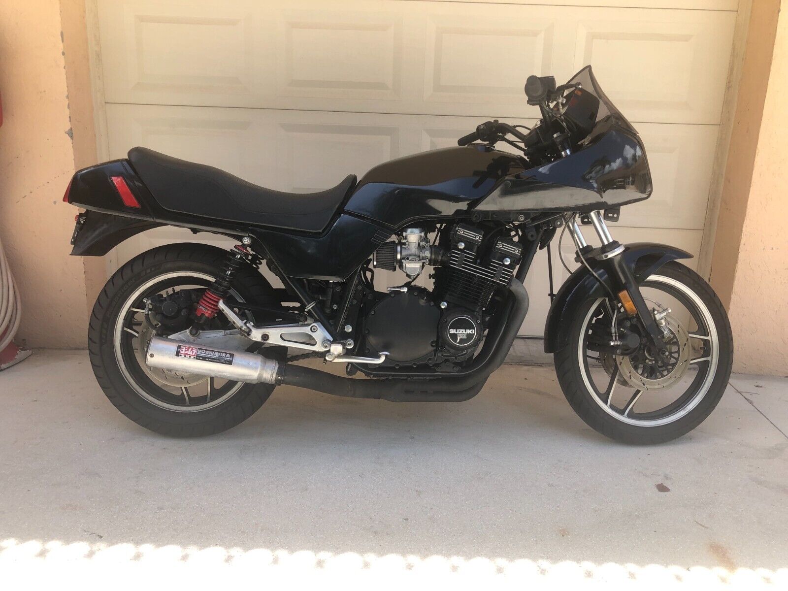 Suzuki-GS-1983