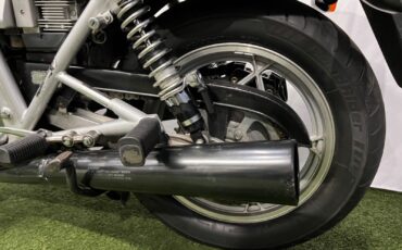 Suzuki-GSX-Katana-1982-11