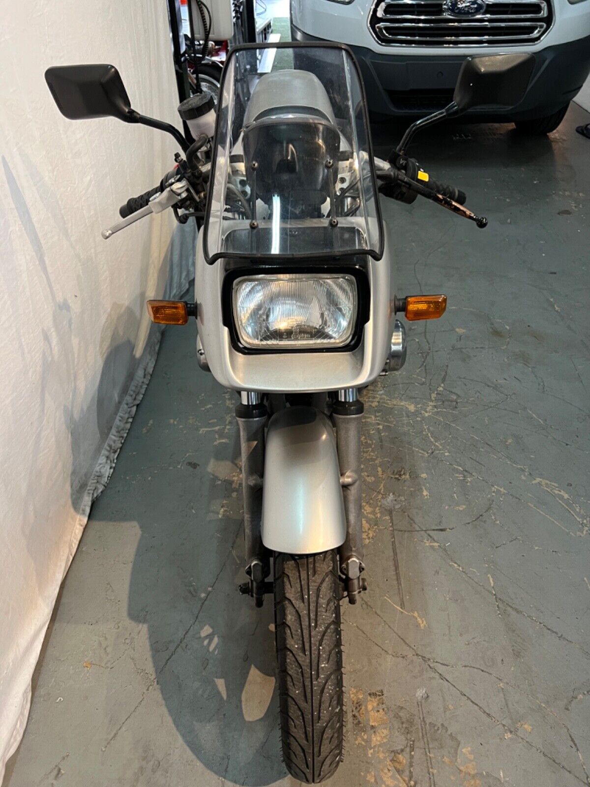 Suzuki-GSX-Katana-1982-13