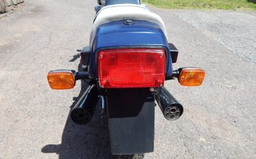 Suzuki-GSX-Katana-1982-33