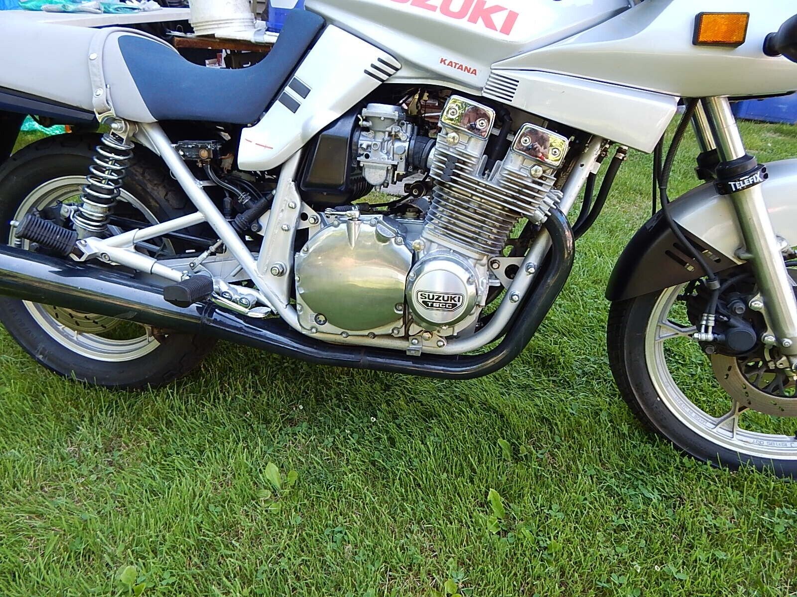 Suzuki-GSX-Katana-1982-35
