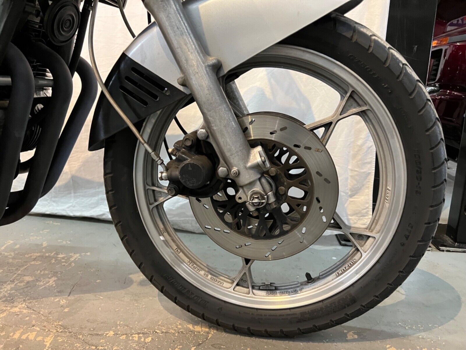 Suzuki-GSX-Katana-1982-8