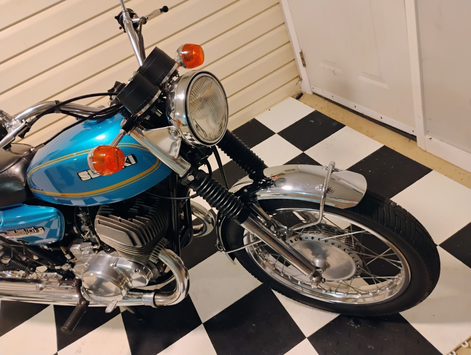 Suzuki-Other-1975-3