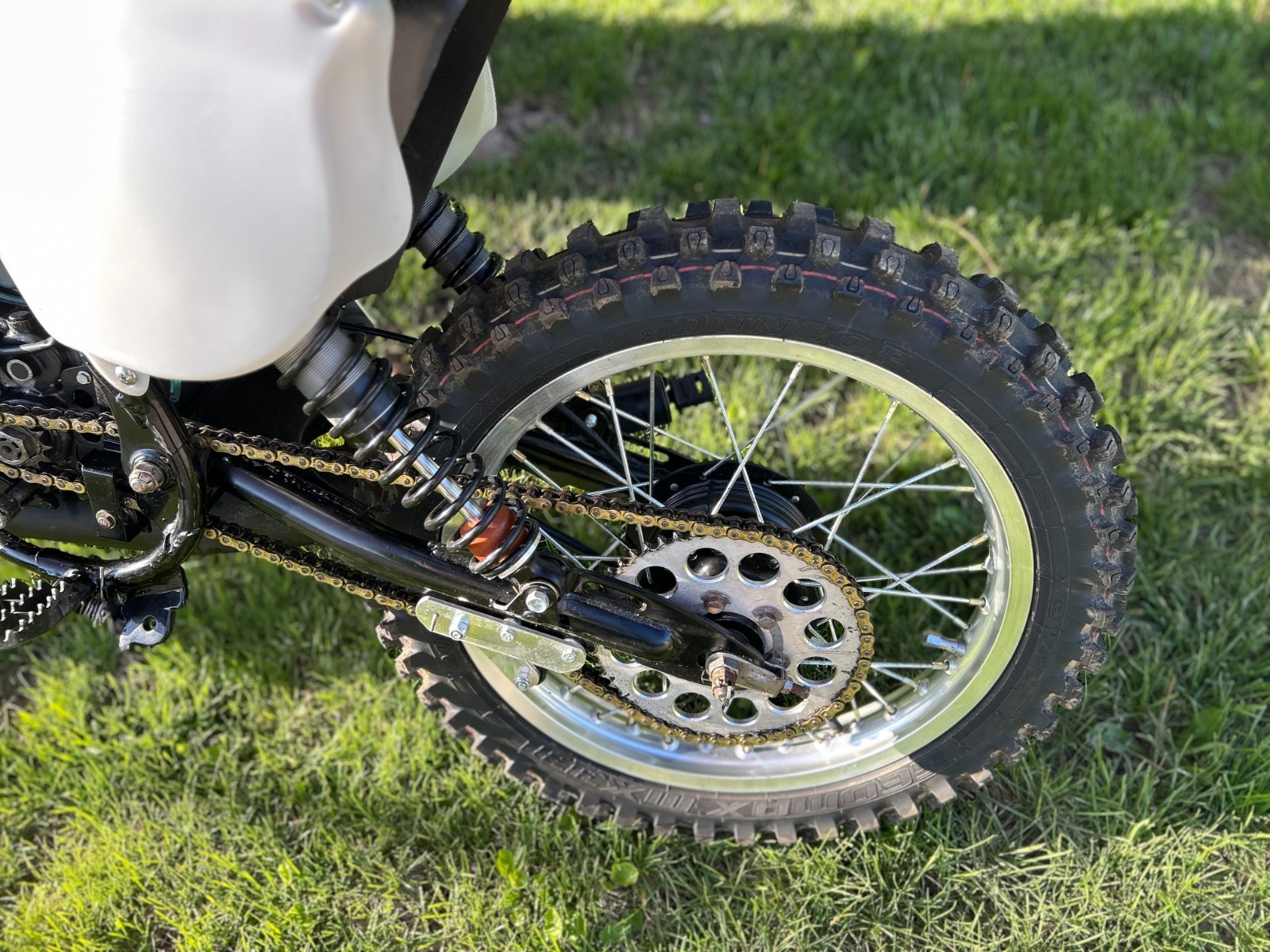 Suzuki-RM-1976-15