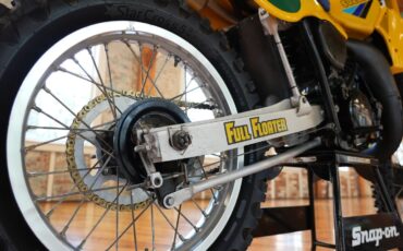 Suzuki-RM250-1983-22