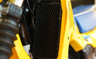 Suzuki-RM250-1983-27