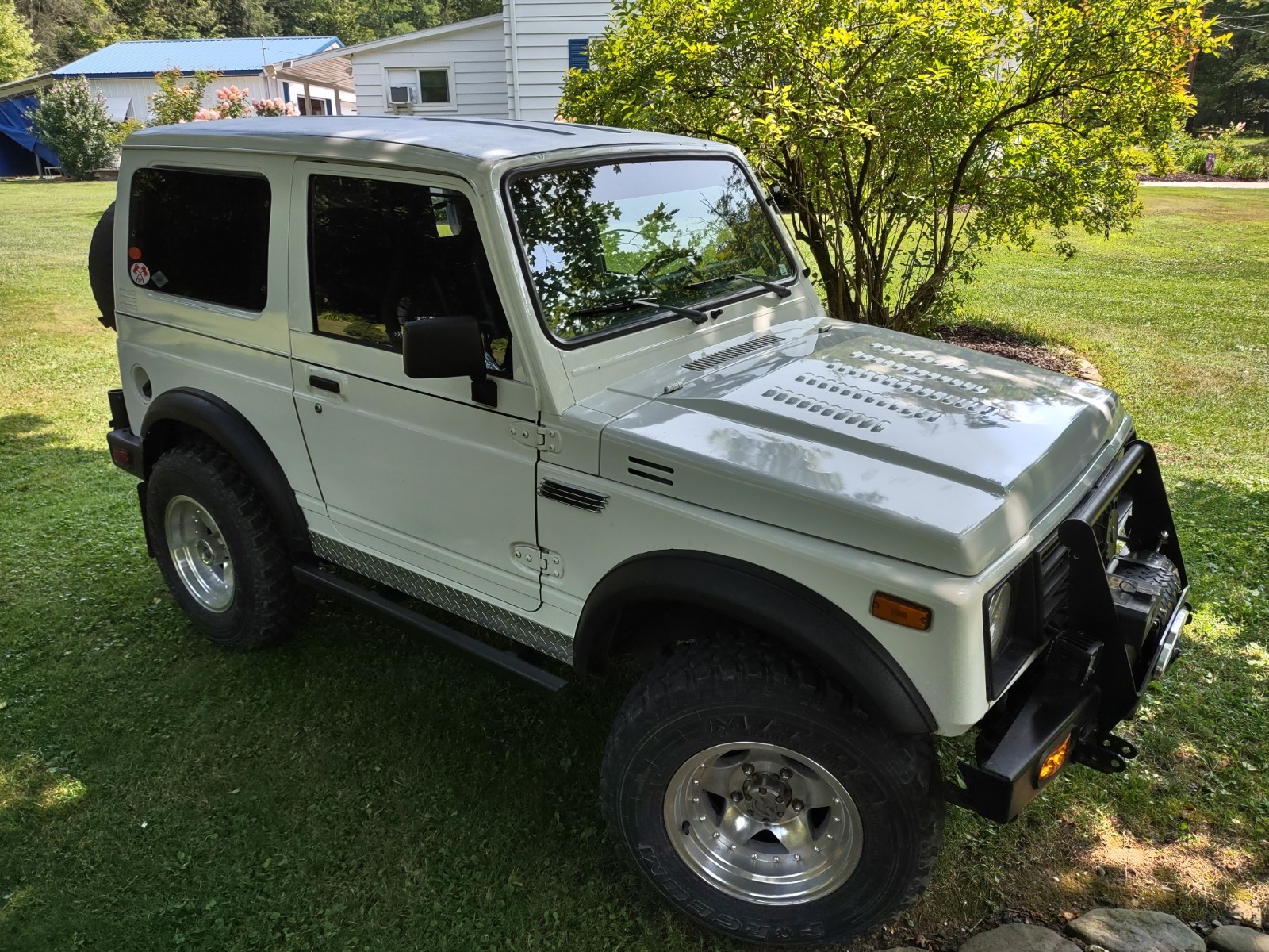 Suzuki-Samurai-1986-SUV