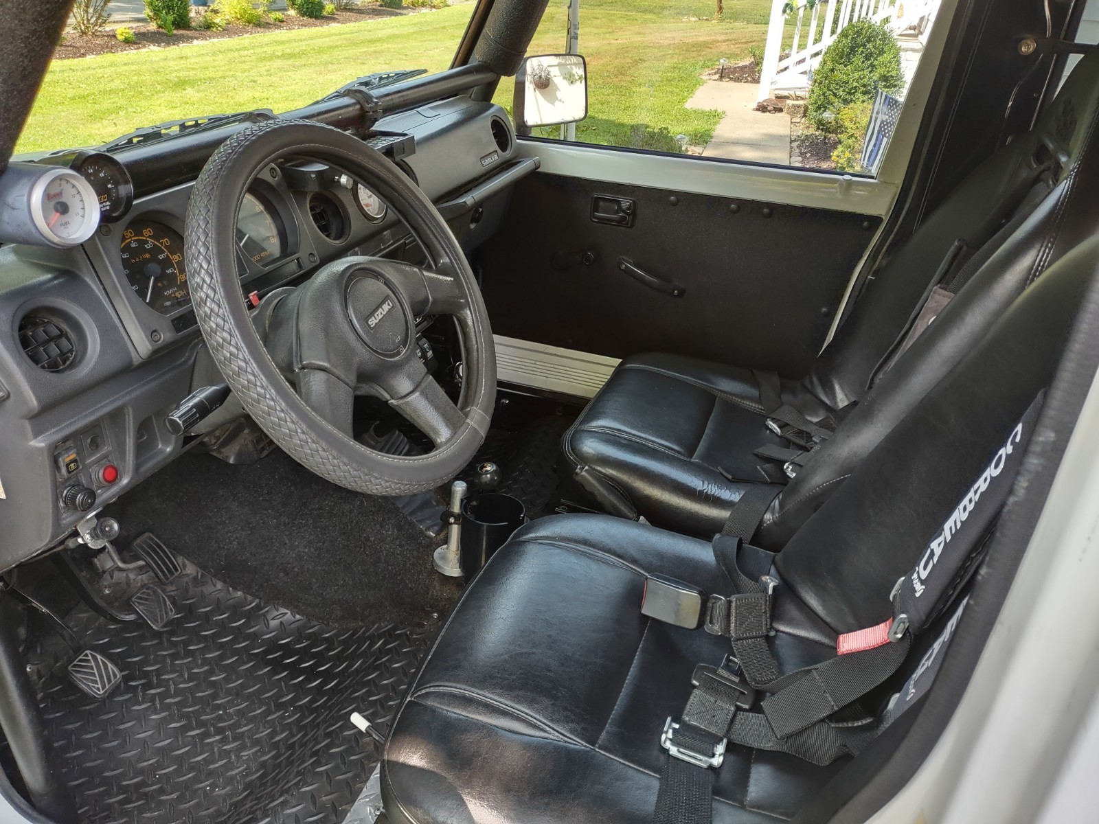 Suzuki-Samurai-1986-SUV-14