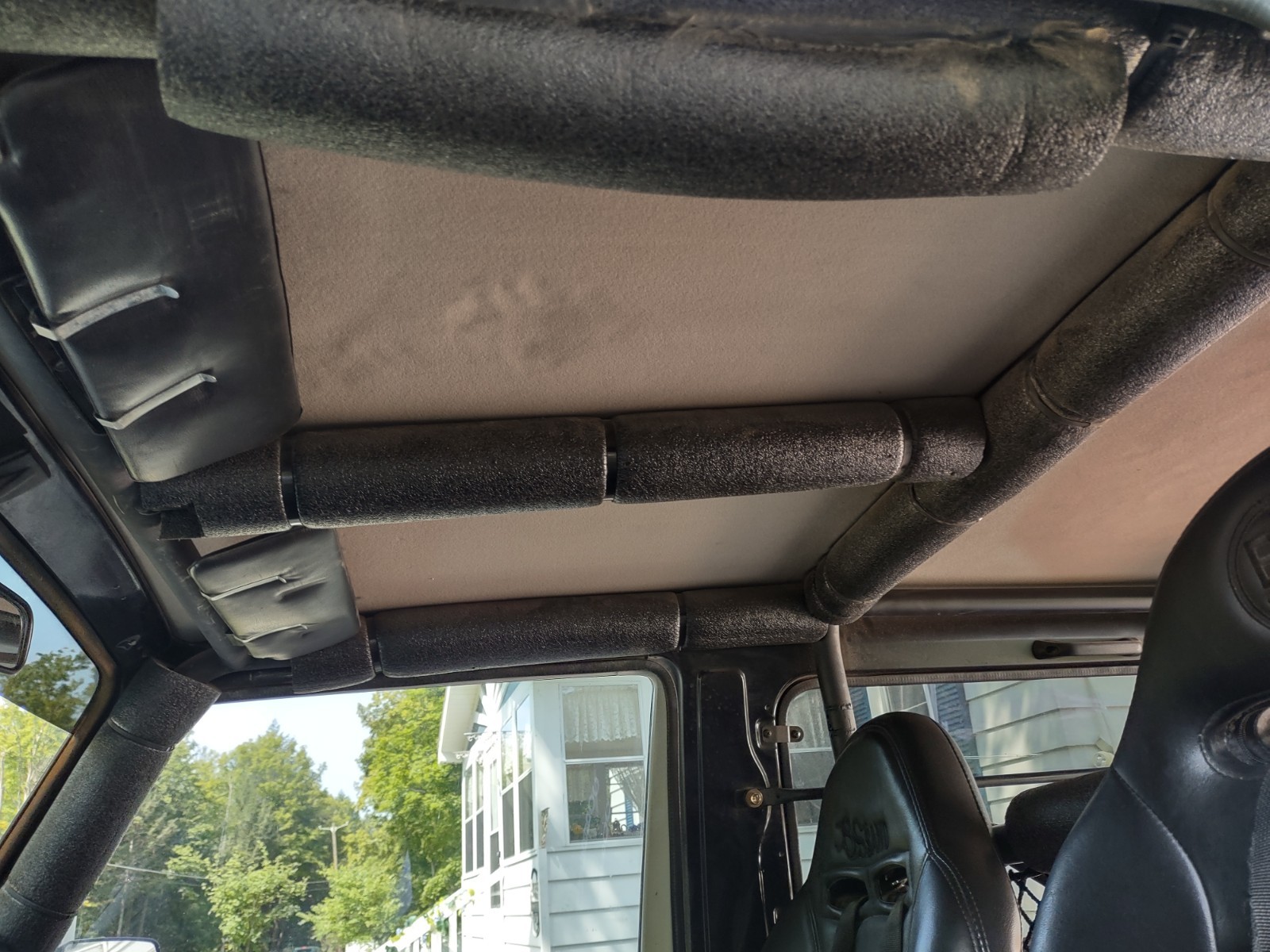 Suzuki-Samurai-1986-SUV-19
