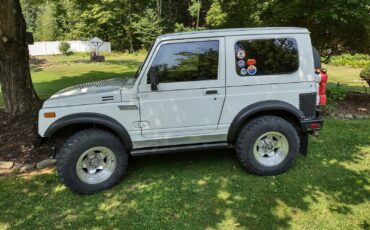 Suzuki-Samurai-1986-SUV-4