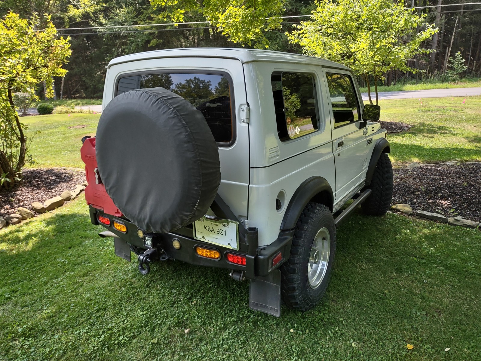 Suzuki-Samurai-1986-SUV-5