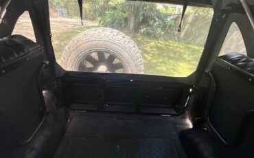 Suzuki-Samurai-1991-CONVERTIBLE-5