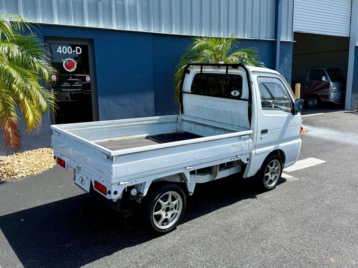 Suzuki-carry-1992-white-12