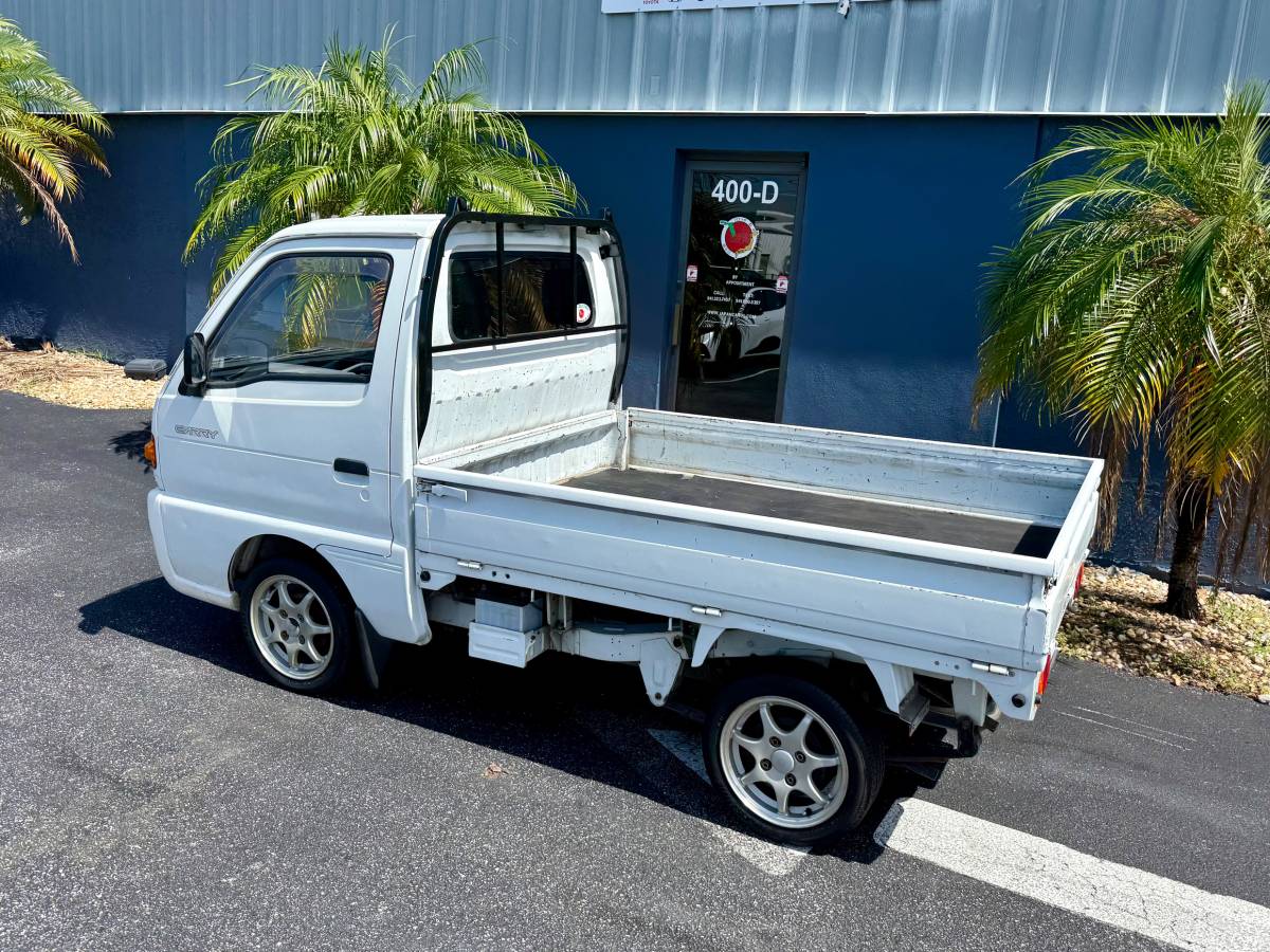 Suzuki-carry-1992-white-6