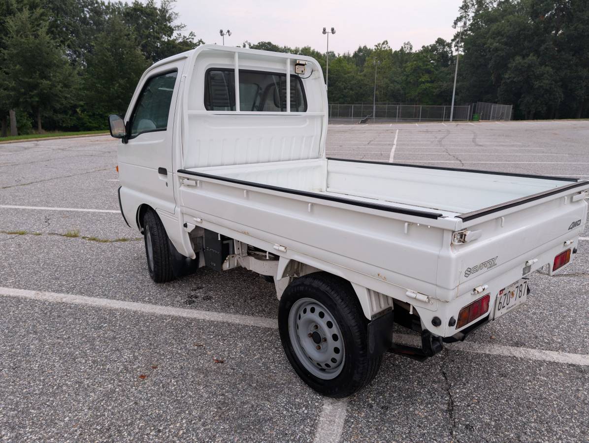 Suzuki-carry-1994-white-2