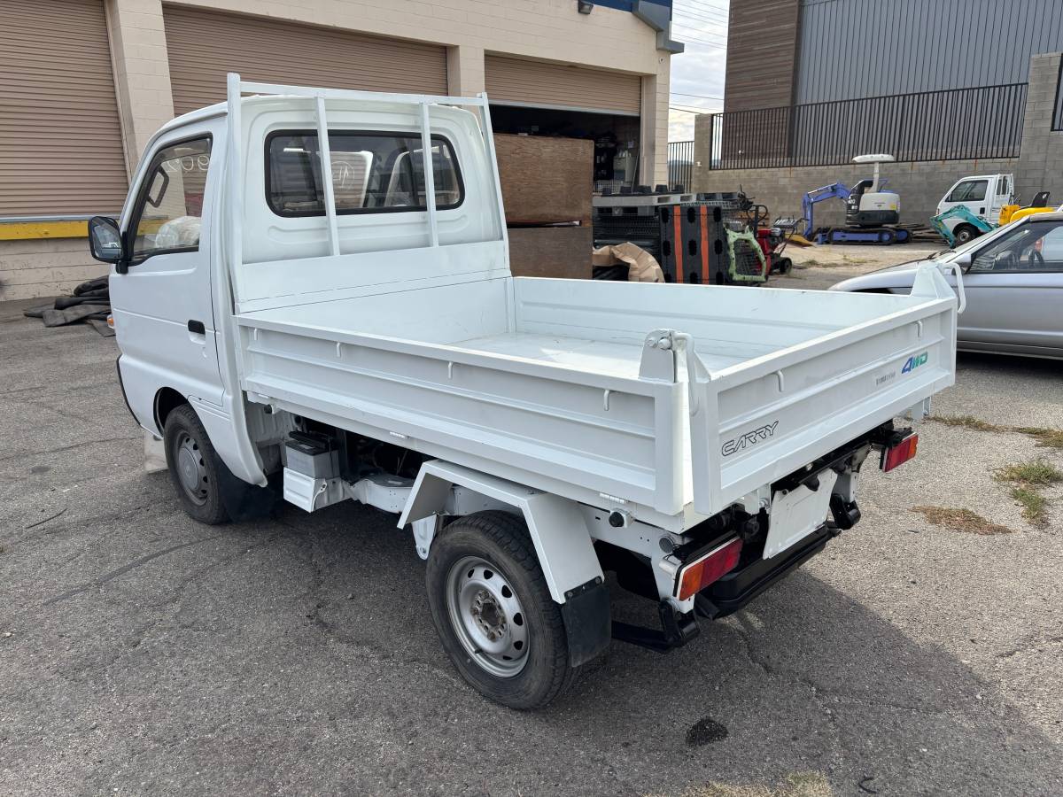 Suzuki-carry-1995-white-15