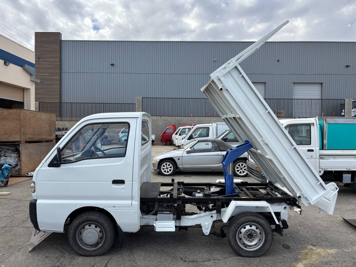 Suzuki-carry-1995-white-2