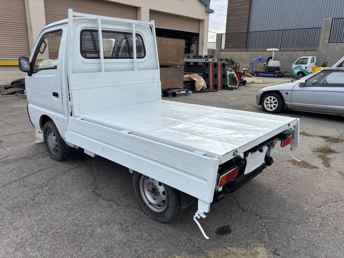 Suzuki-carry-1995-white-43