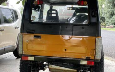 Suzuki-jimny-1986-3