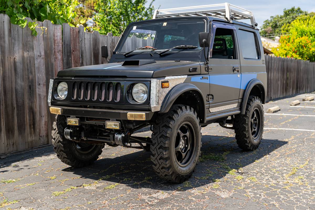 Suzuki-jimny-1992-2