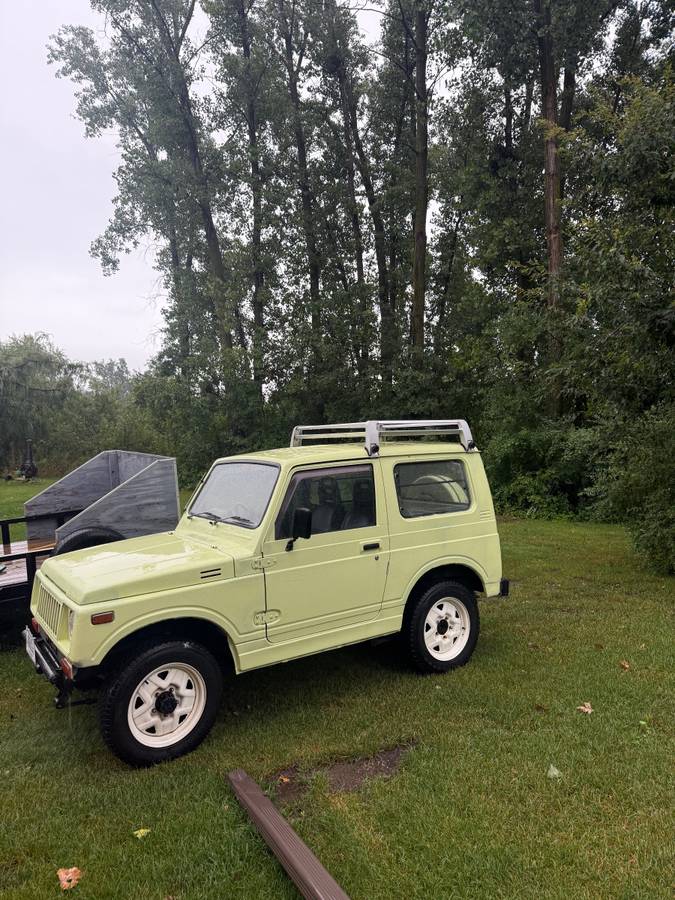 Suzuki-samari-jymney-hard-top-1985-yellow