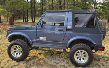 Suzuki-samurai-1986-blue