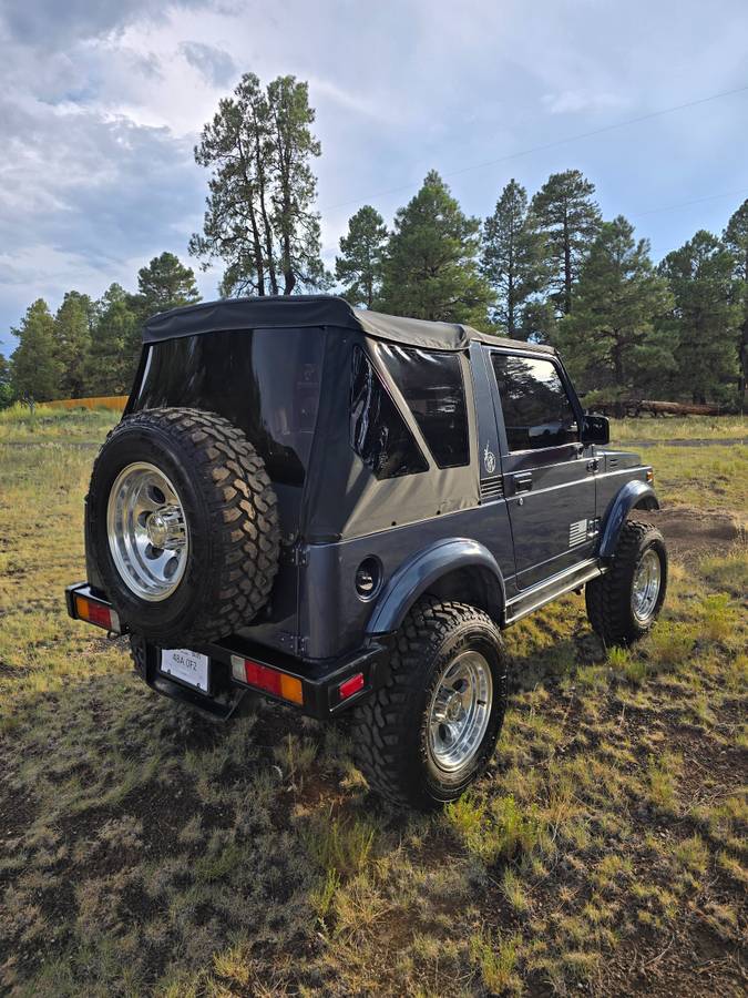 Suzuki-samurai-1986-blue-4