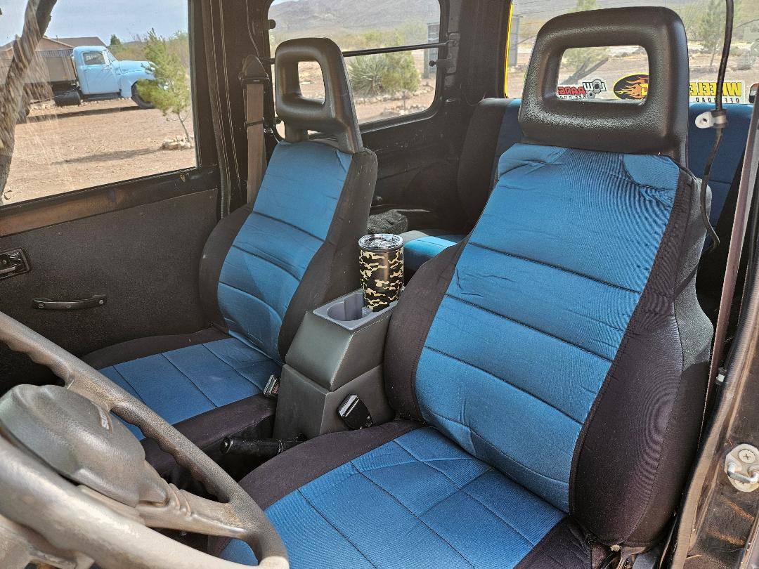 Suzuki-samurai-1987-custom-5