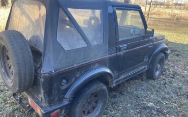Suzuki-samurai-1988-grey-5