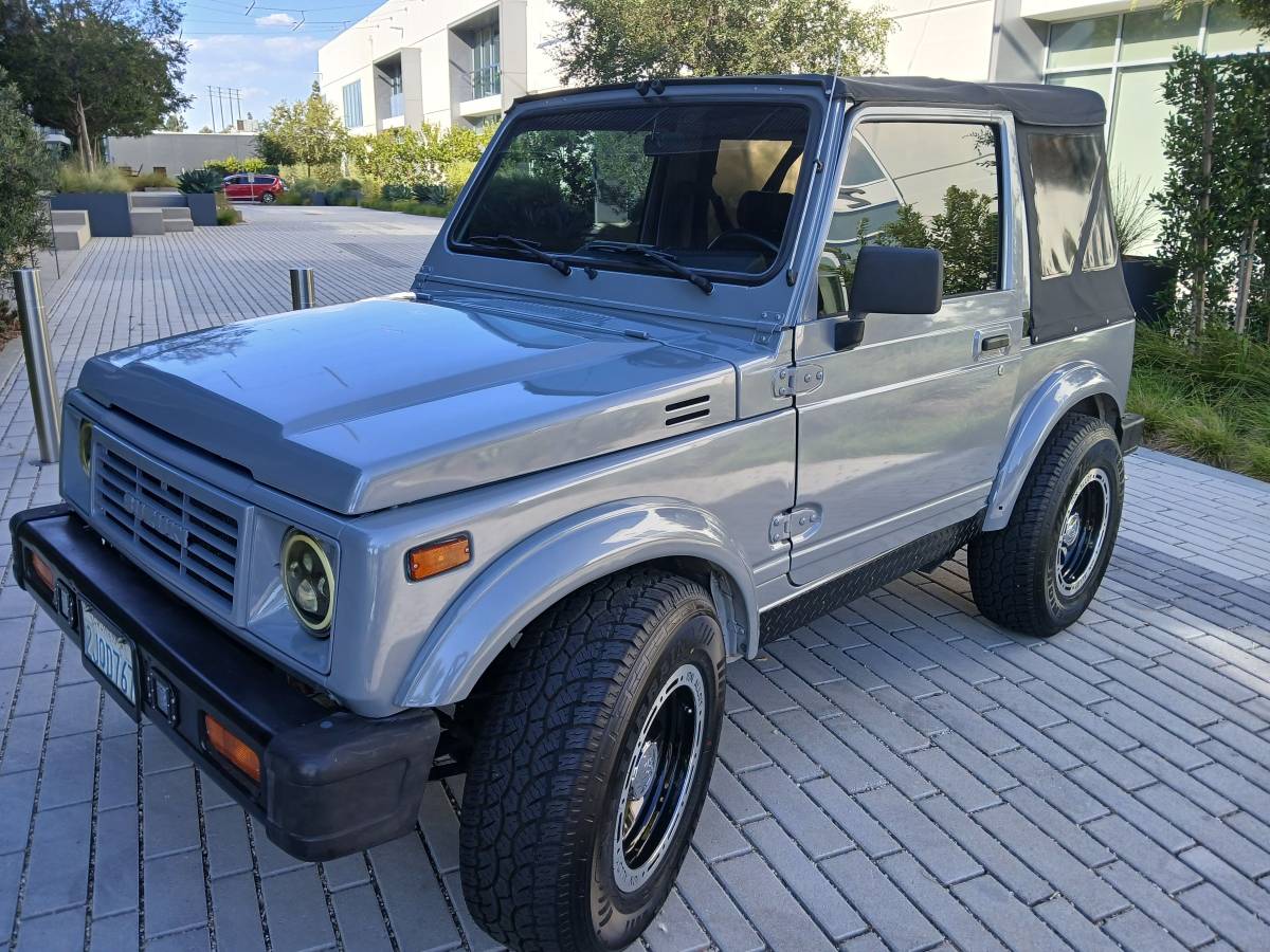 Suzuki-samurai-jimny-canvas-top-1988-grey-22