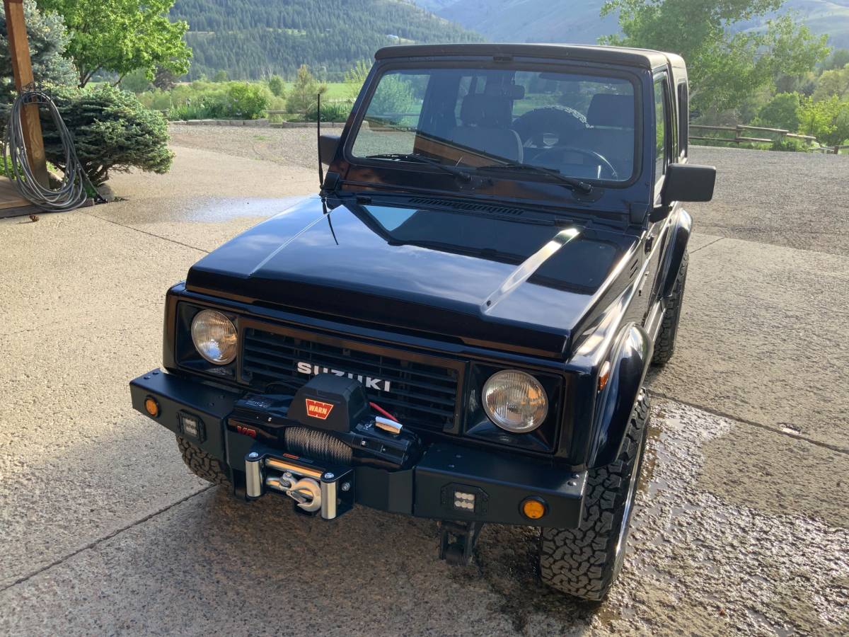 Suzuki-samurai-jl-1991-black